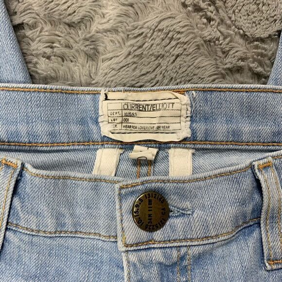 Current Elliott Straight Leg Light Wash Jeans - Picture 5 of 6